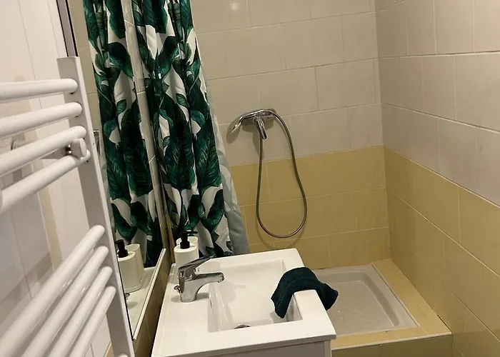 Quiet And Bright In *